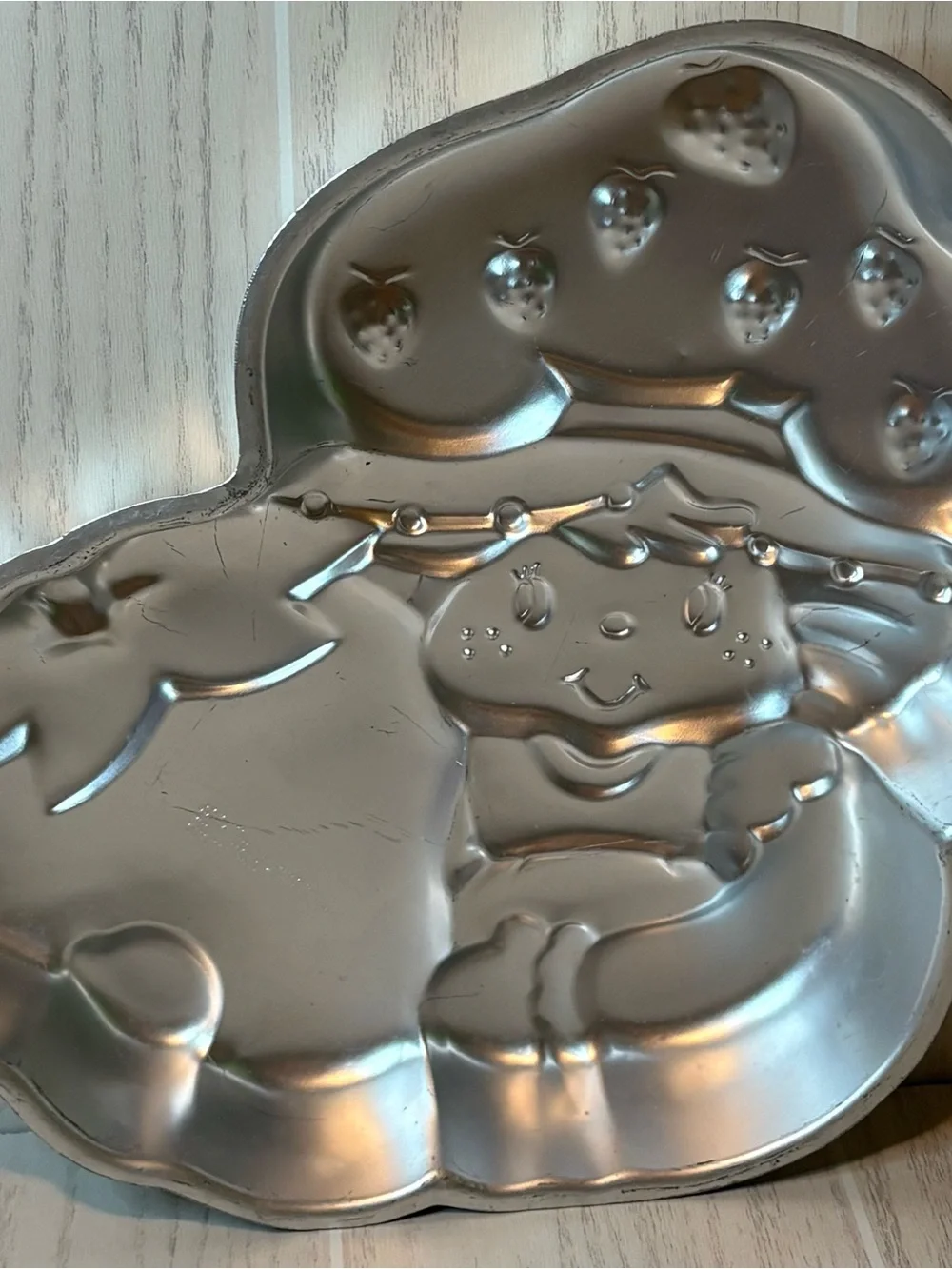 Vintage 1981 Wilton Strawberry Shortcake Cake Pan